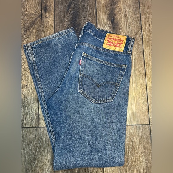 Levi’s 505 Straight Leg Jeans Men’s W32 L32 | Classic Medium Wash - Picture 15 of 16